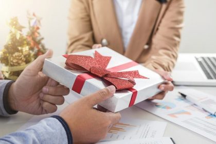 questions-to-ask-when-buying-client-gifts